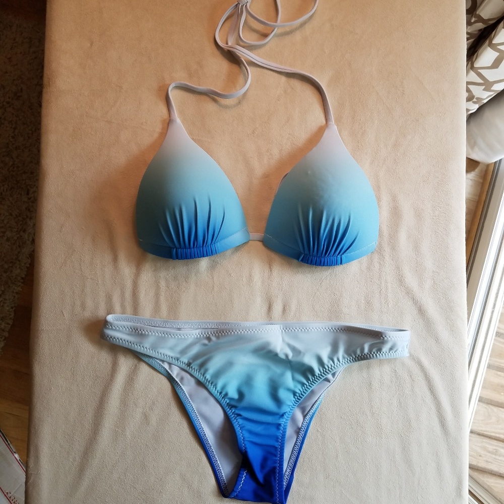 Nwt Beautiful In Blue! Ombre String Bikini - image 4